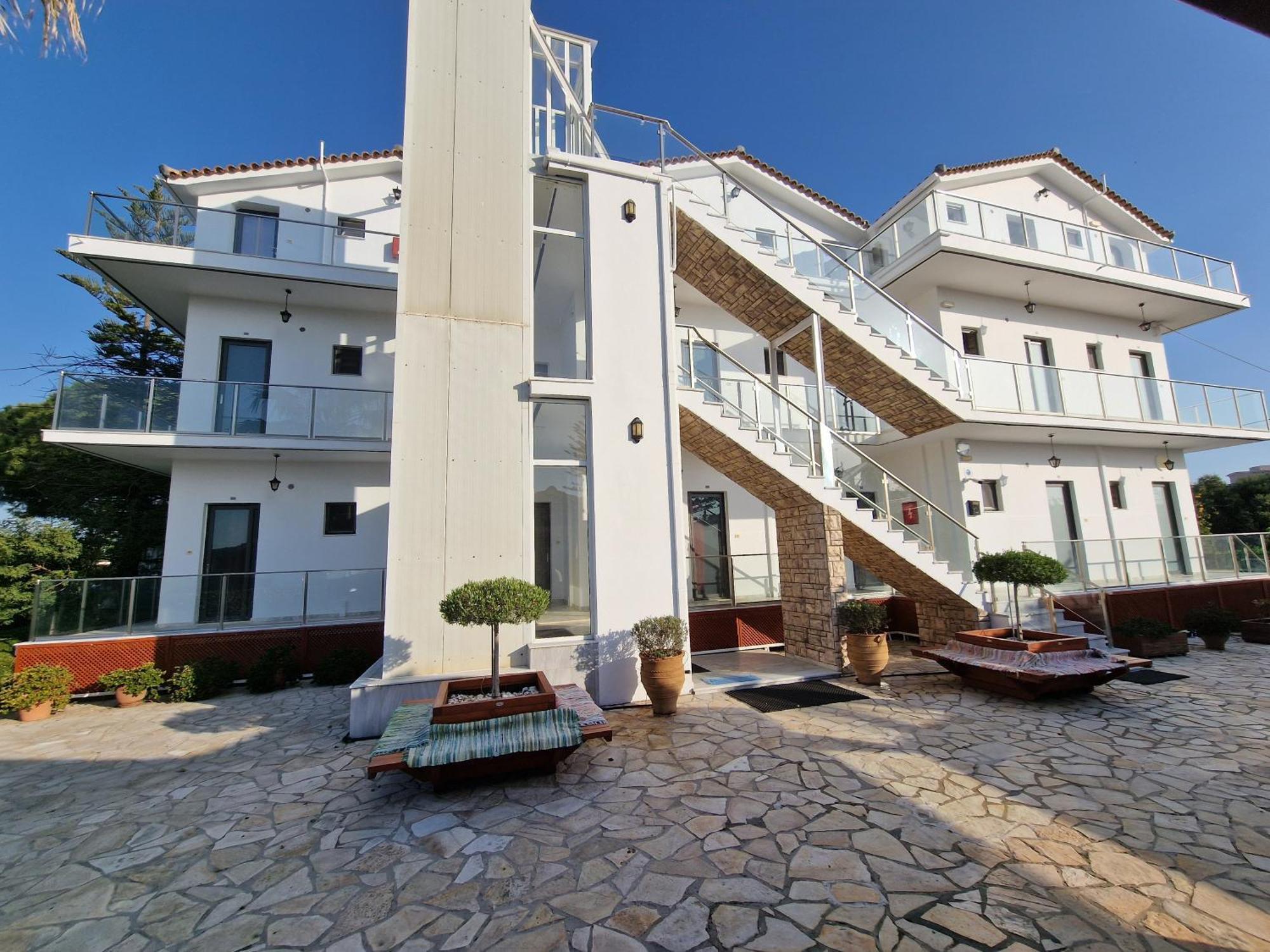 Pettas Apartments Zakynthos Town Exterior photo